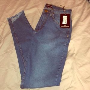 Pretty little thing (jeans)